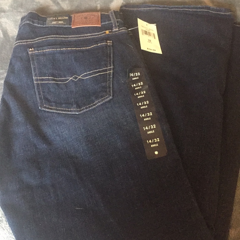 Brand New Lucky Brand Sweet Boot Cut Jeans